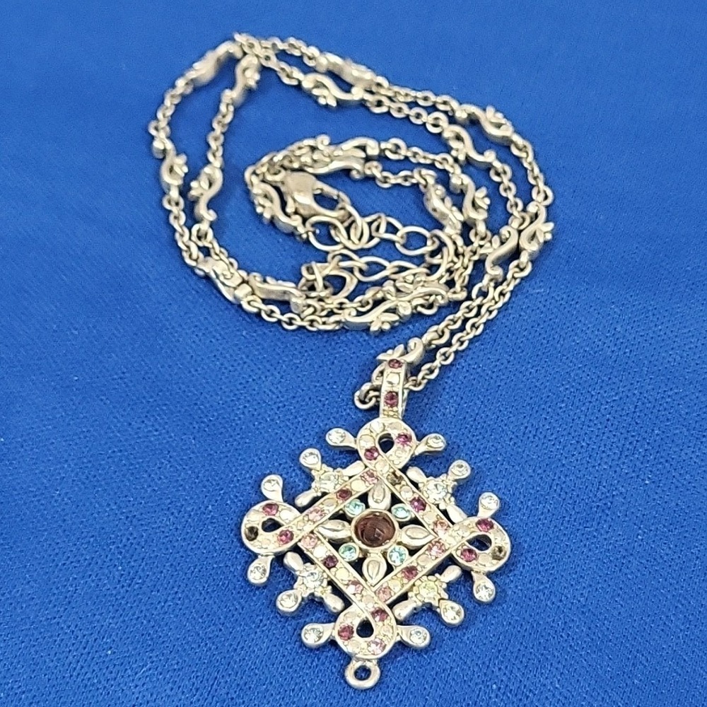 Vintage Celtic Knot Jeweled Pendant Necklace Intricate Silvertone Multicolor Gem